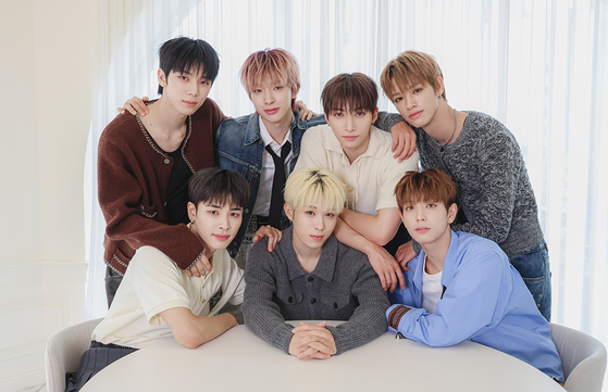 Boy band NEXZ pushes K-pop's border with 3rd EP 'Beat-Boxer' Boy band NEXZ pushes K-pop's border with 3rd EP 'Beat-Boxer'