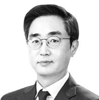 A real estate policy without direction, control or communication