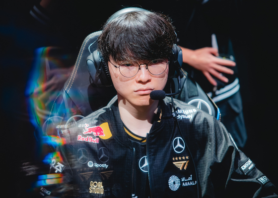 Lee 'Faker' Sang-hyeok's legend continues as T1 wins LoL World Championship Lee 'Faker' Sang-hyeok's legend continues as T1 wins LoL World Championship