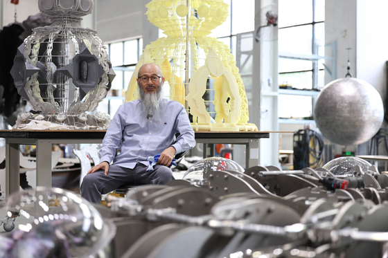 For gemstone carver and sculptor Wallace Chan, 'Vessels of Time' hold a lifetime journey For gemstone carver and sculptor Wallace Chan, 'Vessels of Time' hold a lifetime journey