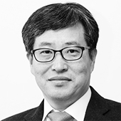 Jang Dong-hyeok and Trump episode artwork