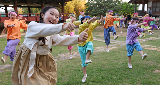 Miryang fights population decline with tourism and culture episode artwork