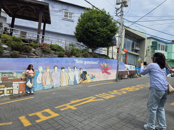 Traces of purple: How Busan remembers BTS ahead of its 'Arirang' concerts in June episode artwork