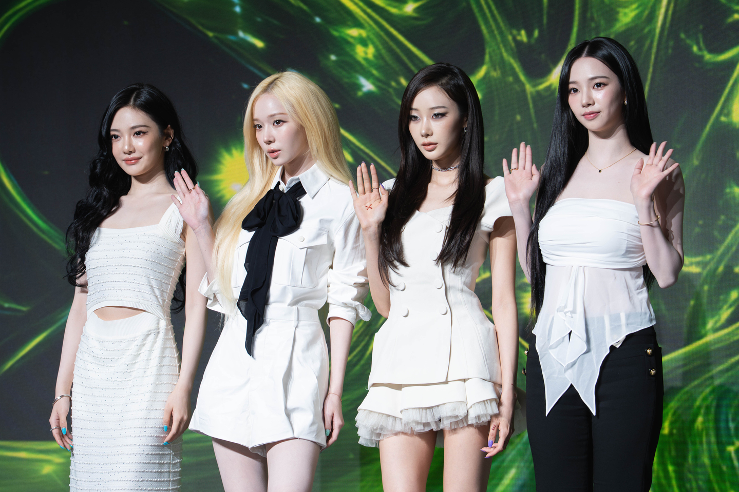 aespa freshly squeezes 'Lemonade' this summer, serves fans 2nd album episode artwork