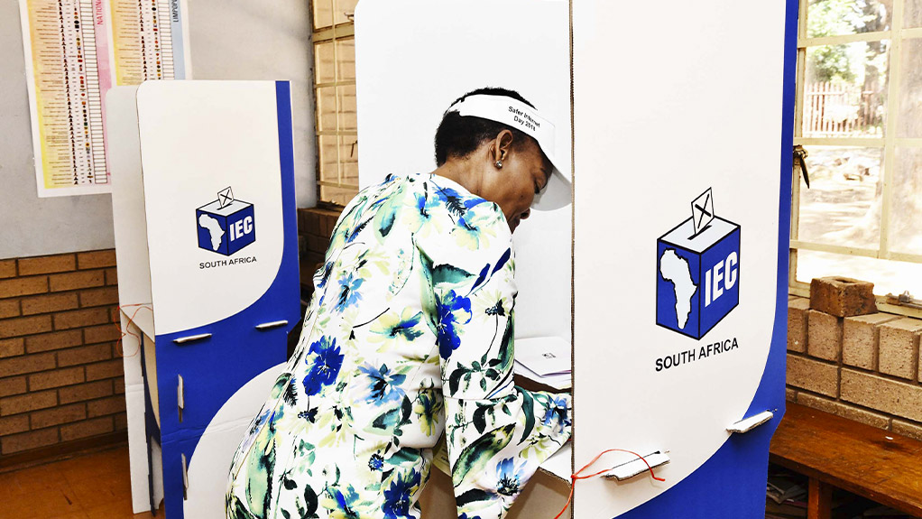AI, ultra-cheap disinformation threatens voter trust – experts AI, ultra-cheap disinformation threatens voter trust – experts